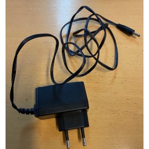 Lader 230v til Startbooster 10500095